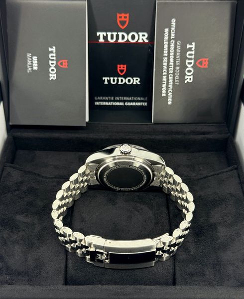 Tudor Black Bay M7941A1A0RU-0003